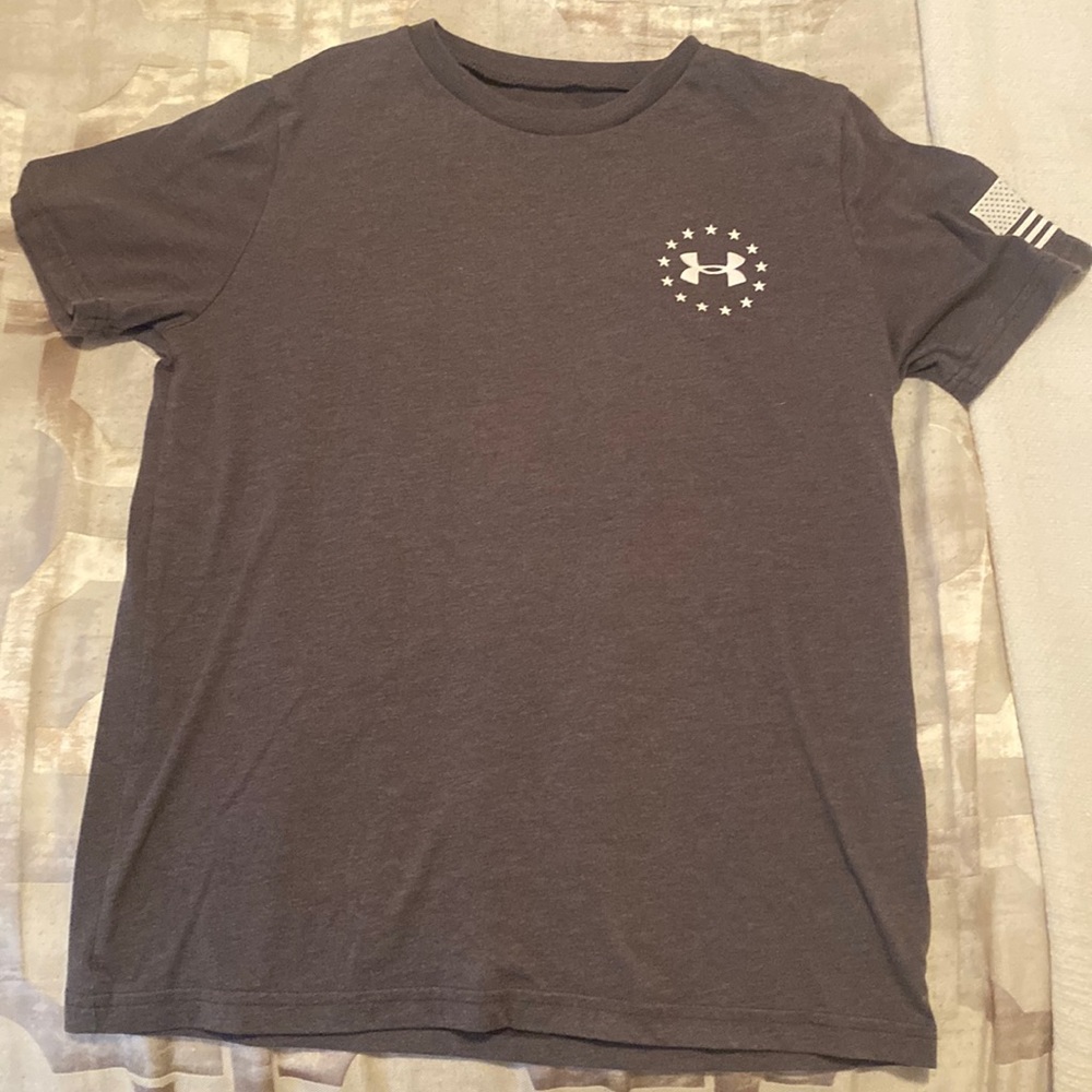 Under Armor T-Shirt